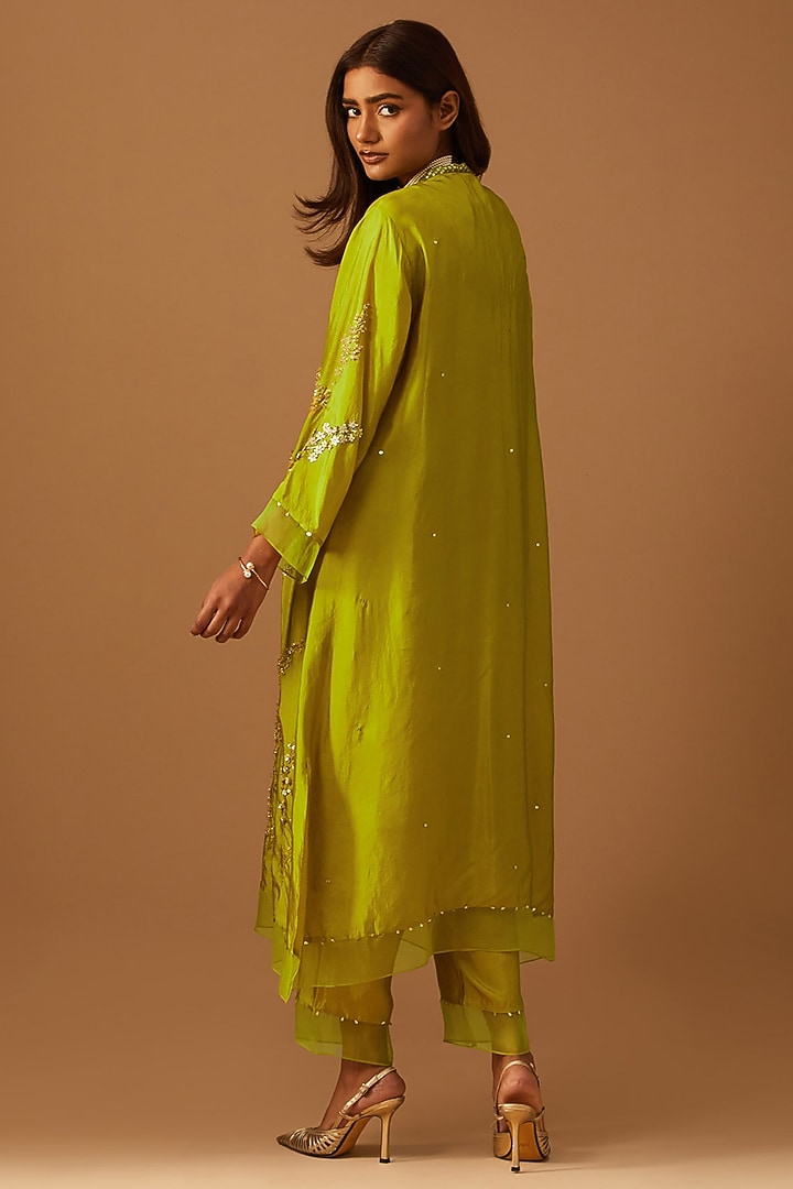 Henna-Colored Silk Hand Embroidered Kurta Set by One not two at Pernia's Pop Up Shop