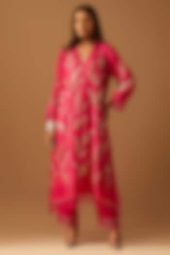 Hot Pink Silk Hand Embroidered Kurta Set by One not two at Pernia's Pop Up Shop