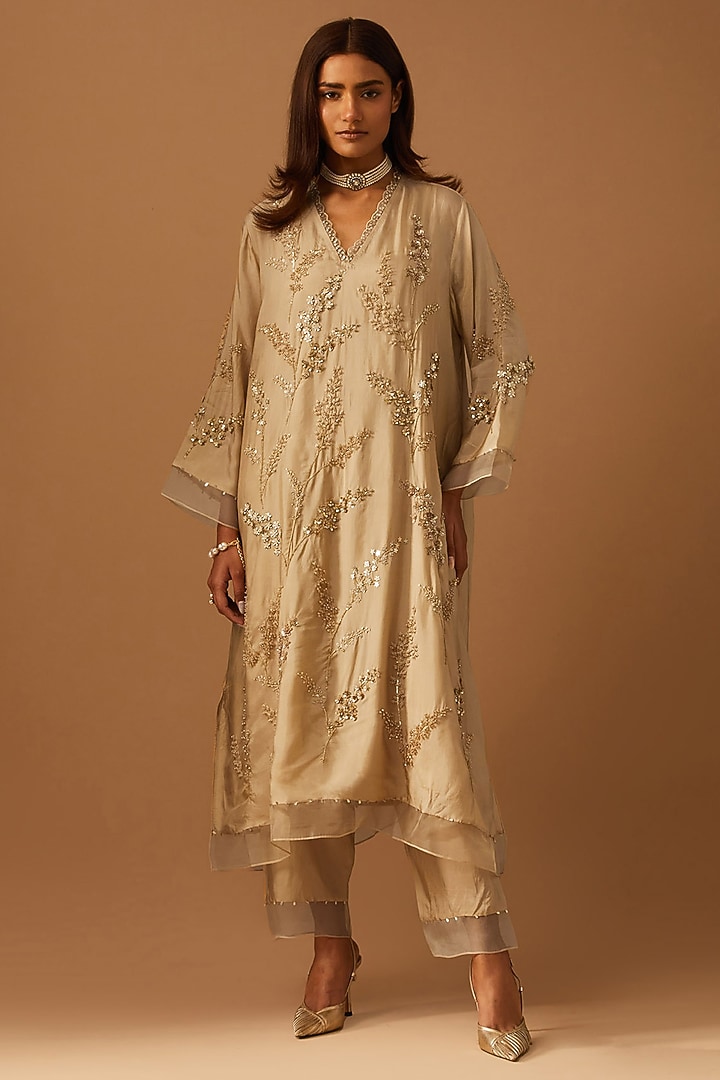 Shell-Colored Silk Hand Embroidered Kurta Set by One not two at Pernia's Pop Up Shop