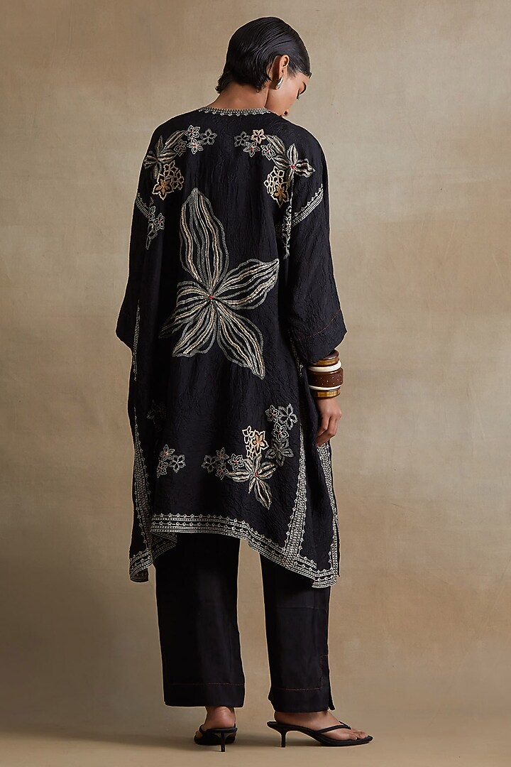 Black Silk Thread Hand Embroidered Kaftan Set by One not two at Pernia's Pop Up Shop