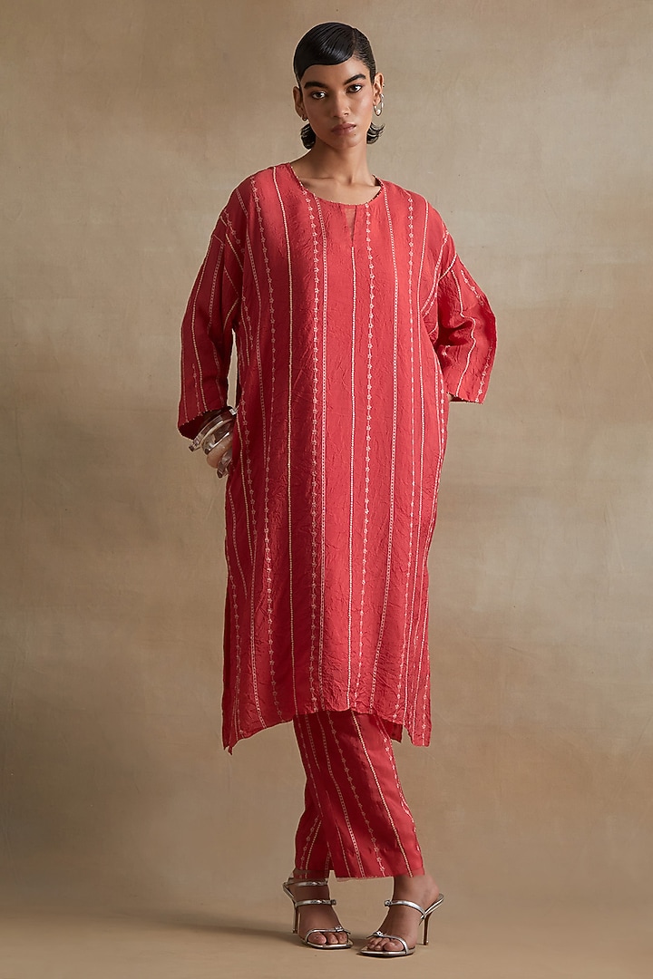 Tomato Colored Silk Thread Embroidered Kurta Set by One not two at Pernia's Pop Up Shop