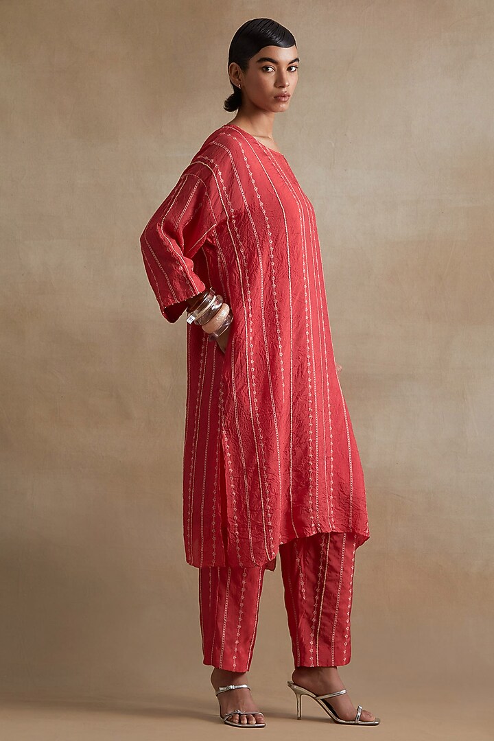 Tomato Colored Silk Thread Embroidered Kurta Set by One not two at Pernia's Pop Up Shop