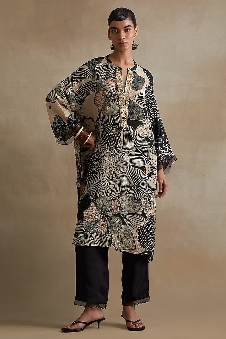 Clay Colored Silk Sequins Embroidered Kurta Set by One not two at Pernia's Pop Up Shop