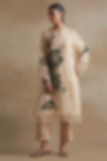Clay Colored Silk Floral Printed Kurta Set by One not two at Pernia's Pop Up Shop