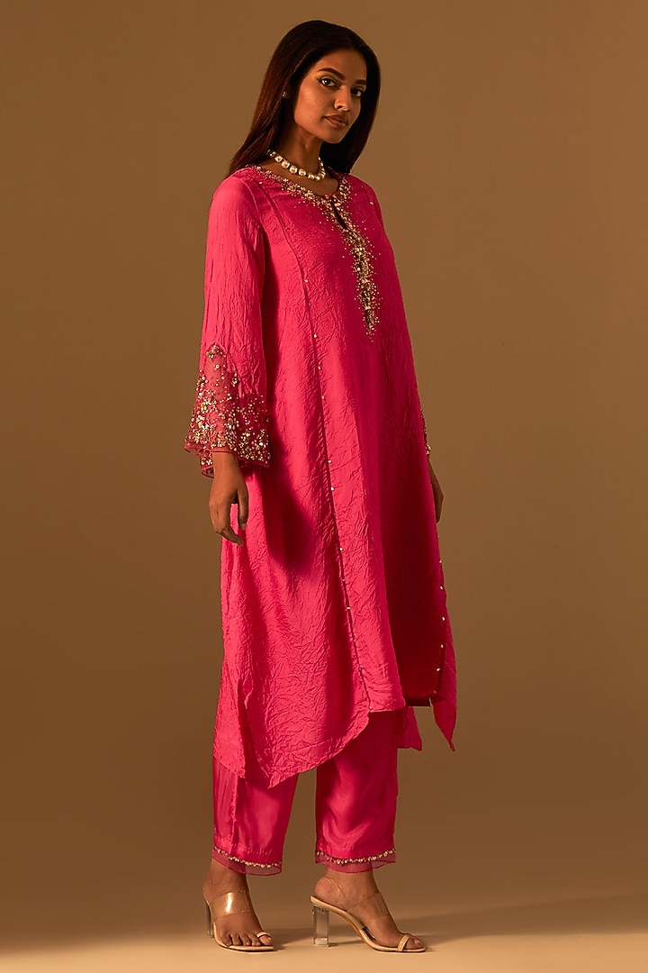 Hot Pink Silk Crystal Embellished Kurta Set by One not two at Pernia's Pop Up Shop