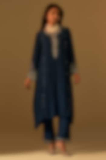 Navy Silk Crystal Embellished Kurta Set by One not two at Pernia's Pop Up Shop