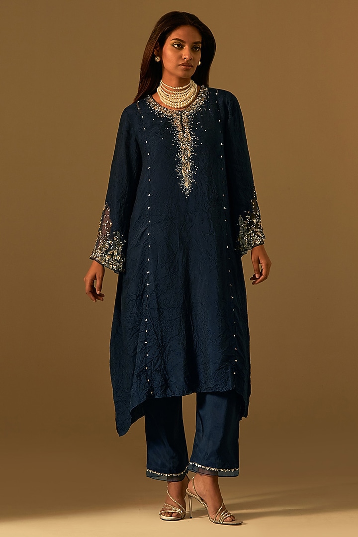 Navy Silk Crystal Embellished Kurta Set by One not two at Pernia's Pop Up Shop