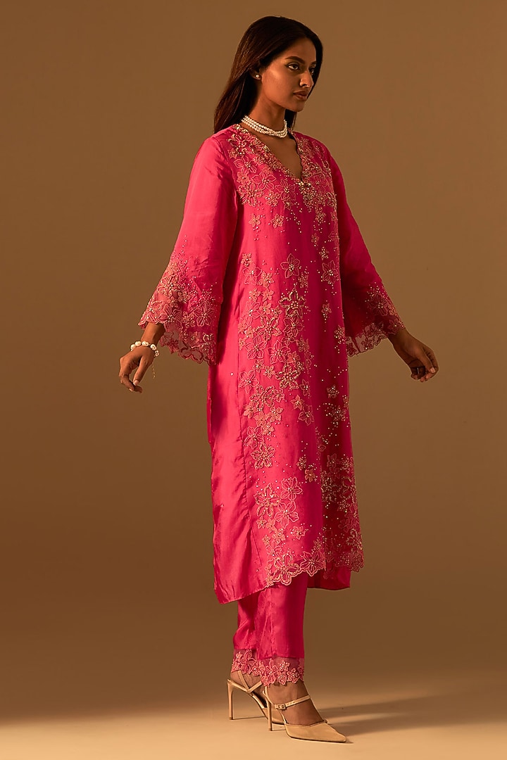 Hot Pink Silk Organza Floral Thread Embroidered Kurta Set by One not two at Pernia's Pop Up Shop