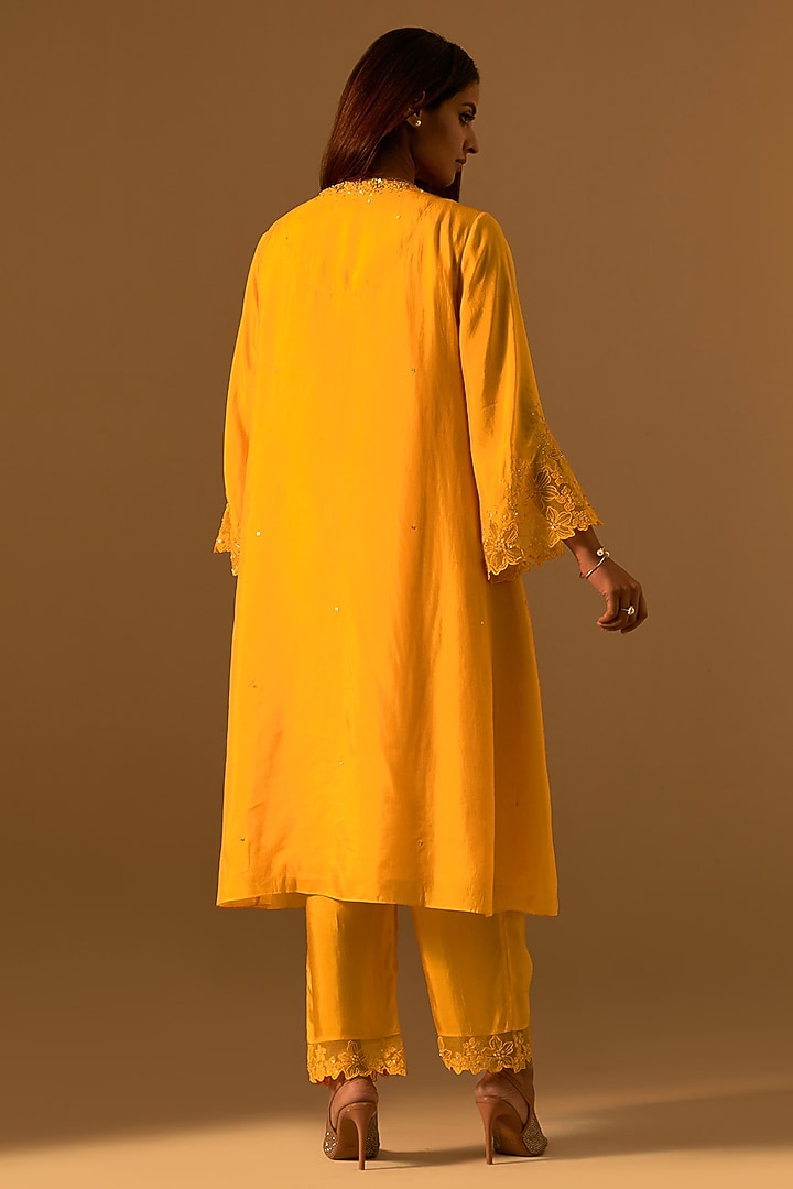 Saffron Silk Organza Floral Thread Embroidered Kurta Set by One not two at Pernia's Pop Up Shop