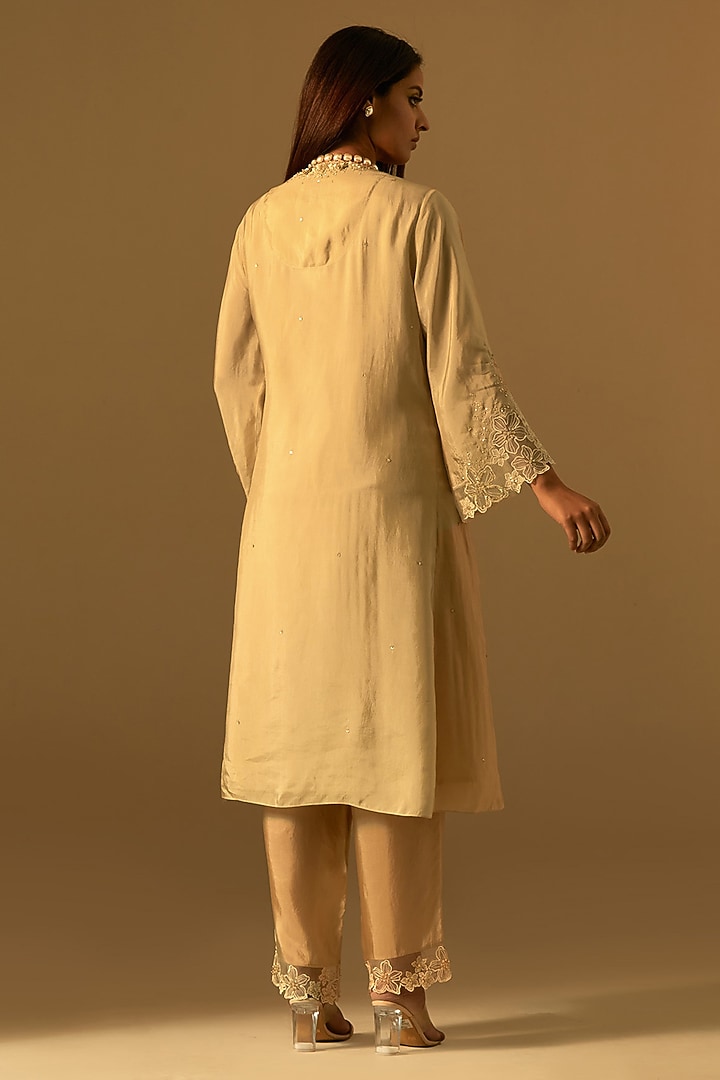 Shell-Colored Silk Organza Thread Embroidered Kurta Set by One not two at Pernia's Pop Up Shop