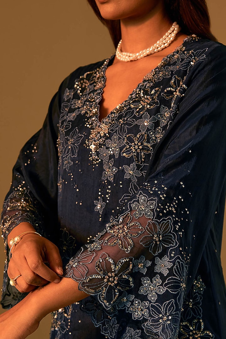 Navy Silk Organza Thread Embroidered Kurta Set by One not two at Pernia's Pop Up Shop