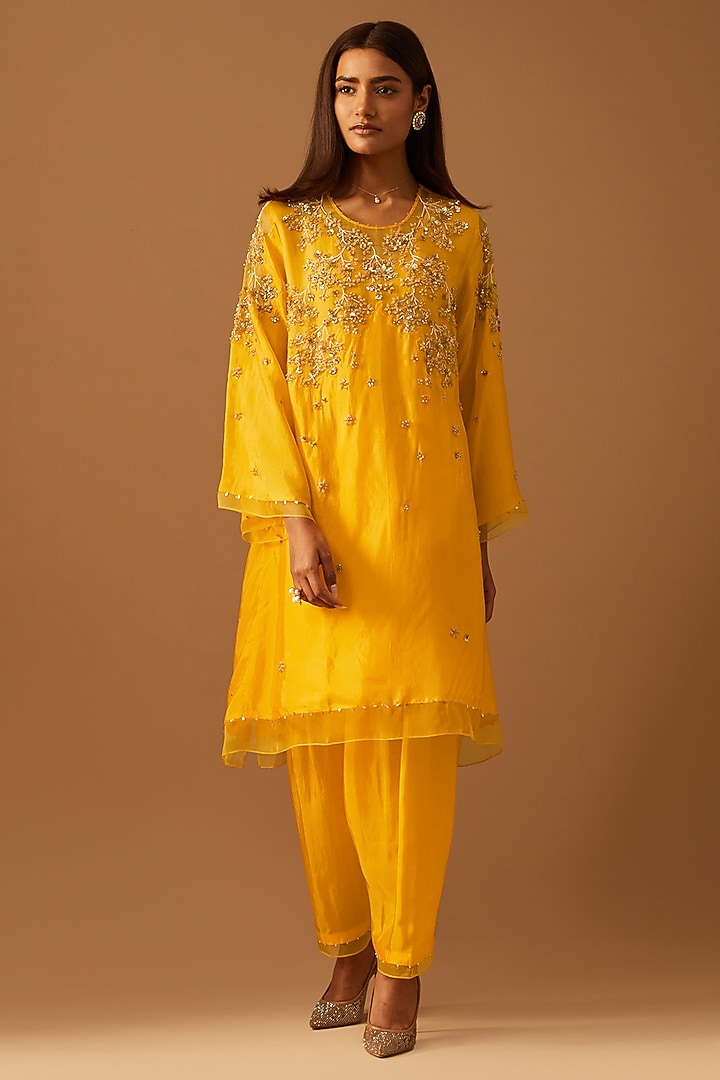 Saffron-Colored Silk Hand Embroidered Kurta Set by One not two at Pernia's Pop Up Shop