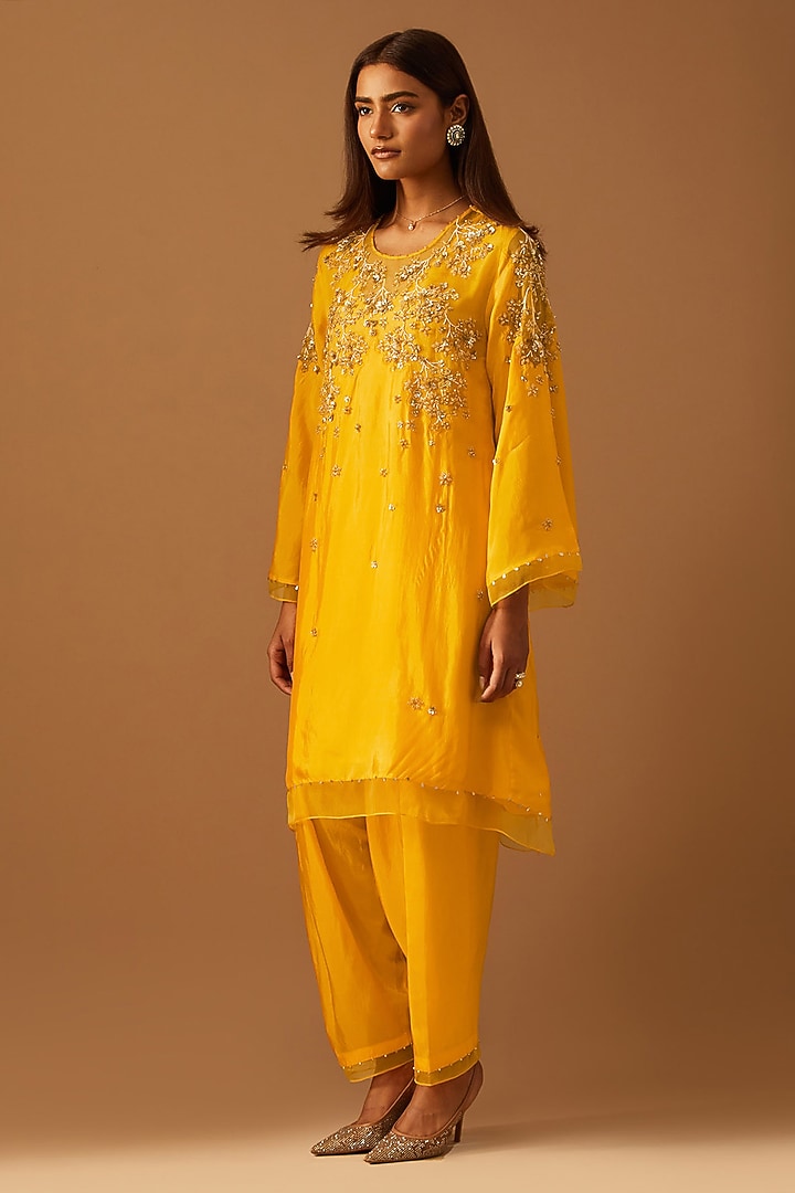 Saffron-Colored Silk Hand Embroidered Kurta Set by One not two at Pernia's Pop Up Shop