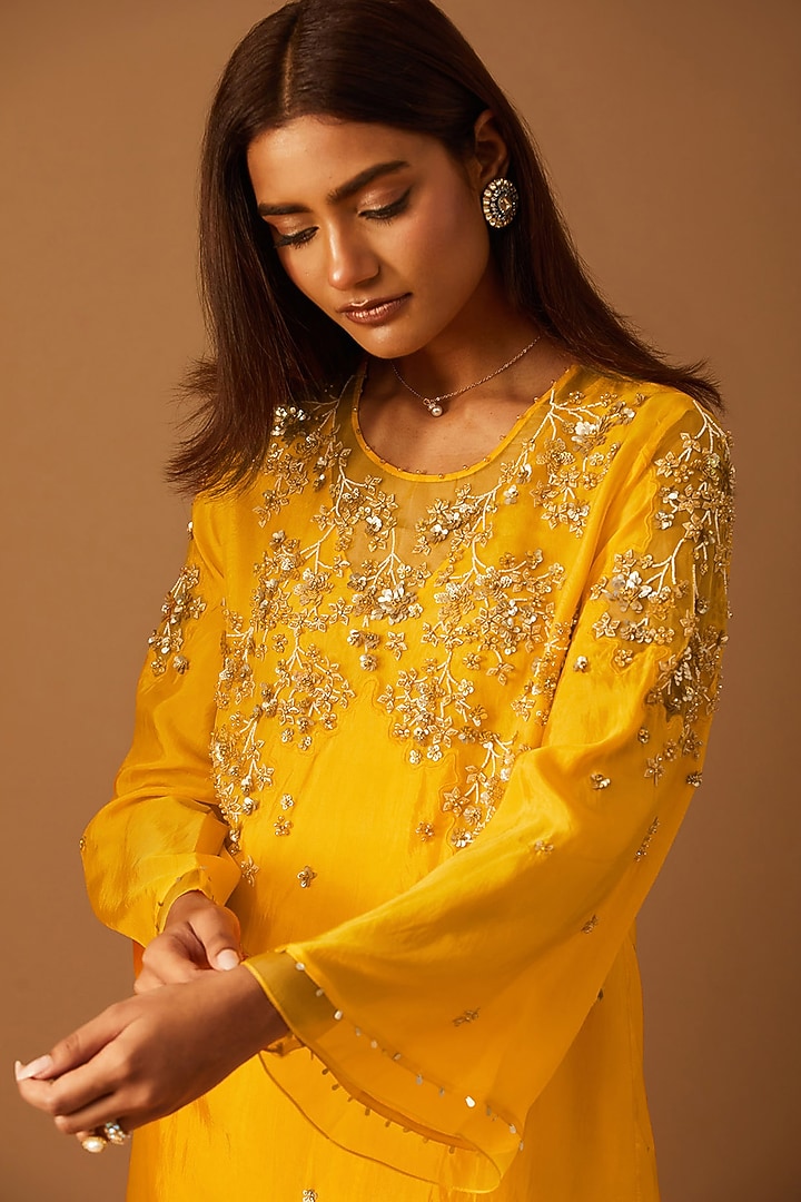 Saffron-Colored Silk Hand Embroidered Kurta Set by One not two at Pernia's Pop Up Shop