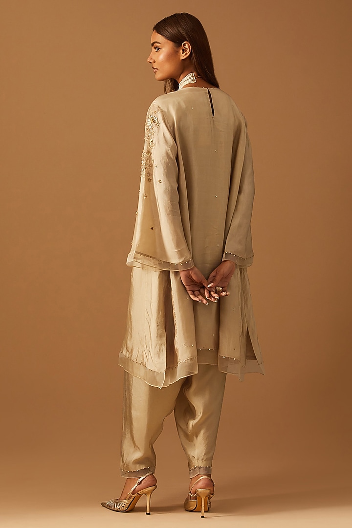 Shell-Colored Silk Hand Embroidered Kurta Set by One not two at Pernia's Pop Up Shop