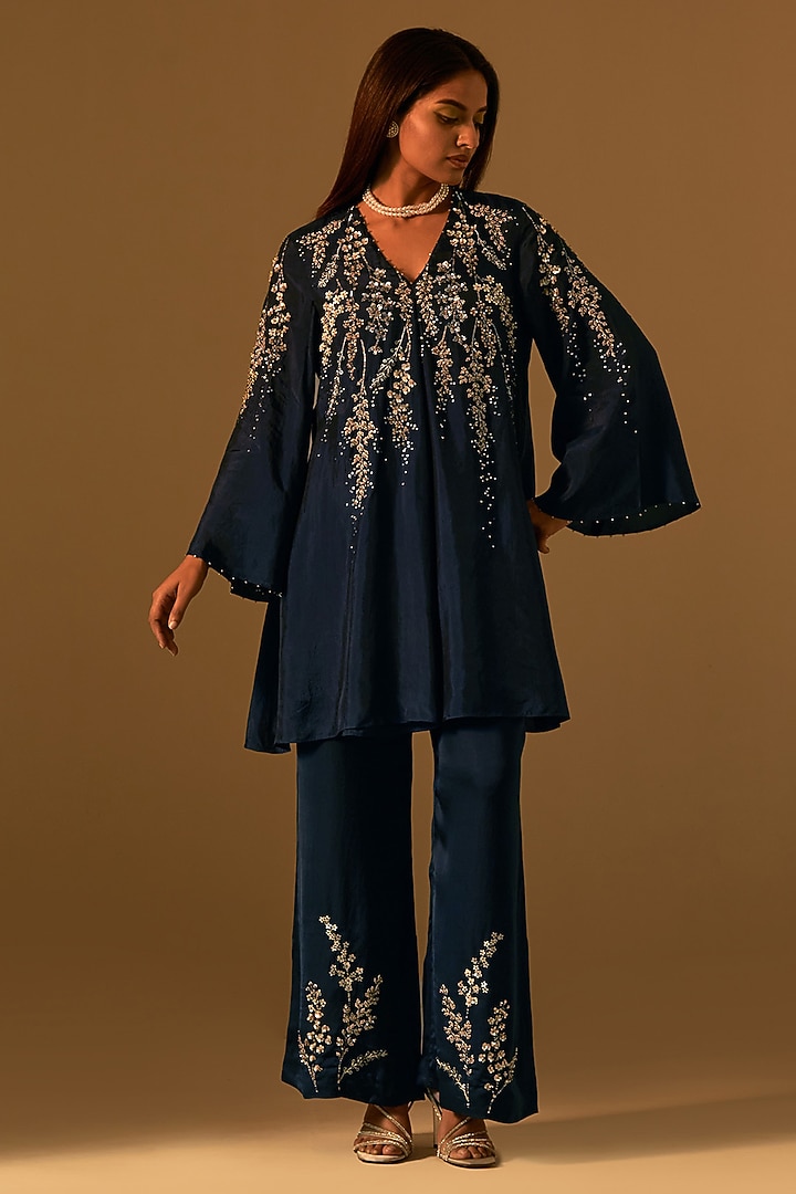 Navy Silk Sequins Embroidered Kurta Set by One not two at Pernia's Pop Up Shop