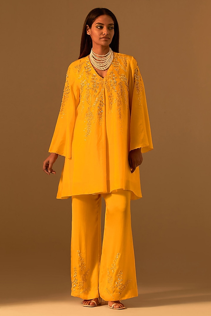 Saffron-Colored Silk Sequins Embroidered Kurta Set by One not two at Pernia's Pop Up Shop