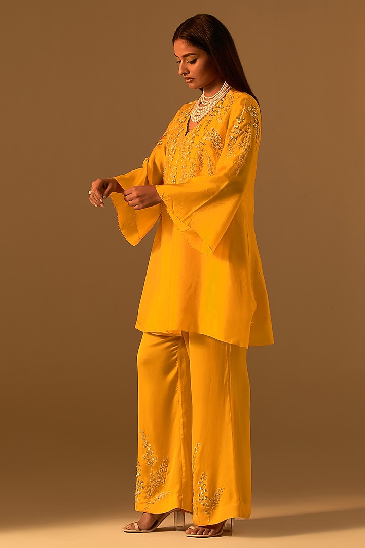 Saffron-Colored Silk Sequins Embroidered Kurta Set by One not two at Pernia's Pop Up Shop