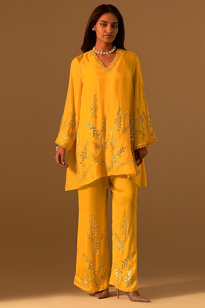 Saffron Silk Hand Embroidered Kurta Set by One not two at Pernia's Pop Up Shop