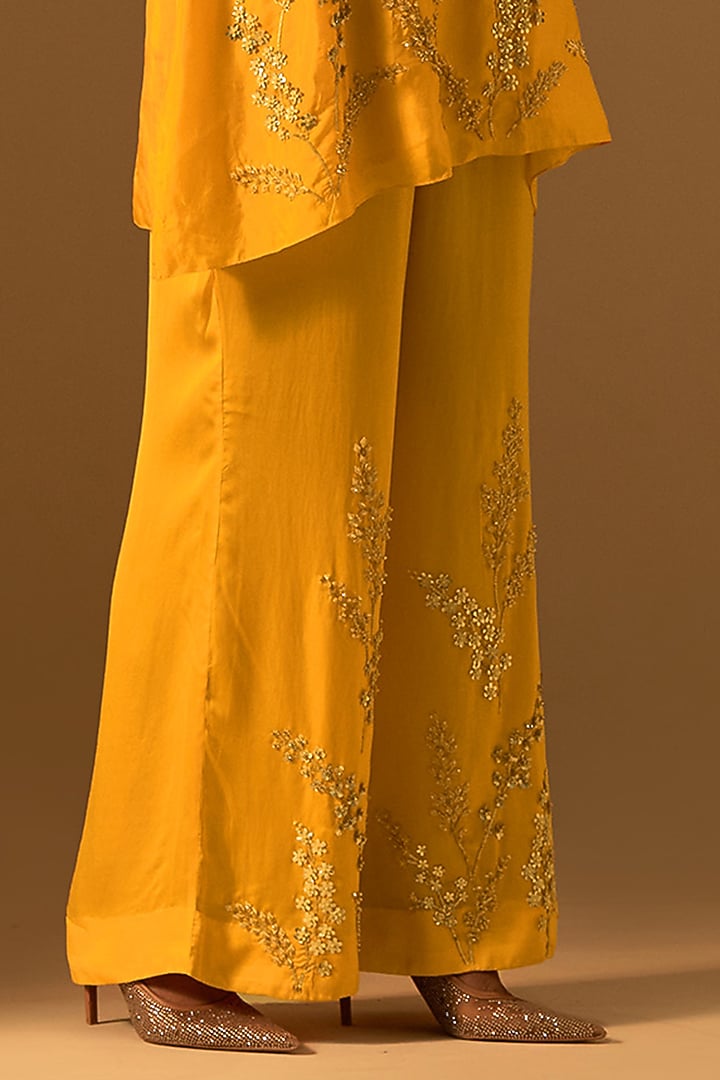 Saffron Silk Hand Embroidered Kurta Set by One not two at Pernia's Pop Up Shop