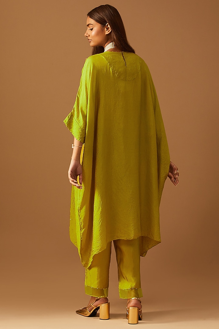 Henna-Colored Crushed Silk Hand Embroidered Kaftan Set by One not two at Pernia's Pop Up Shop
