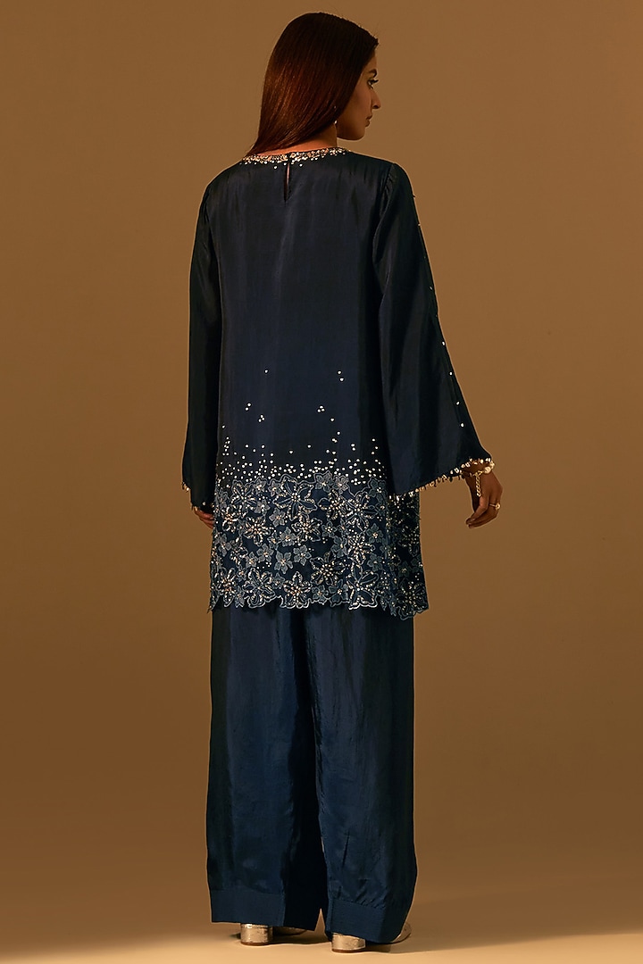 Navy Silk Floral Thread Embroidered Kurta Set by One not two at Pernia's Pop Up Shop
