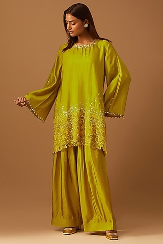 Henna-Colored Silk Floral Thread Embroidered Kurta Set by One not two