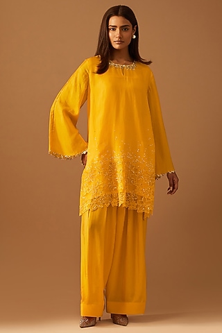 Saffron Silk Floral Thread Embroidered Kurta Set by One not two
