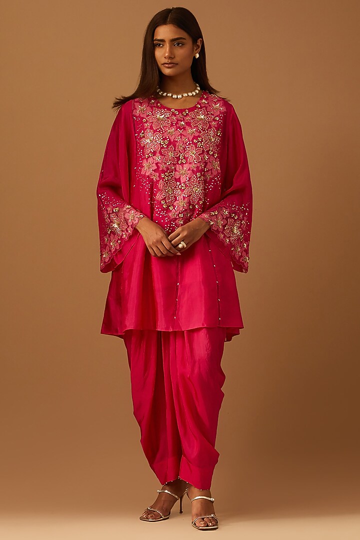 Hot Pink Silk Floral Applique Embroidered Kurta Set by One not two at Pernia's Pop Up Shop