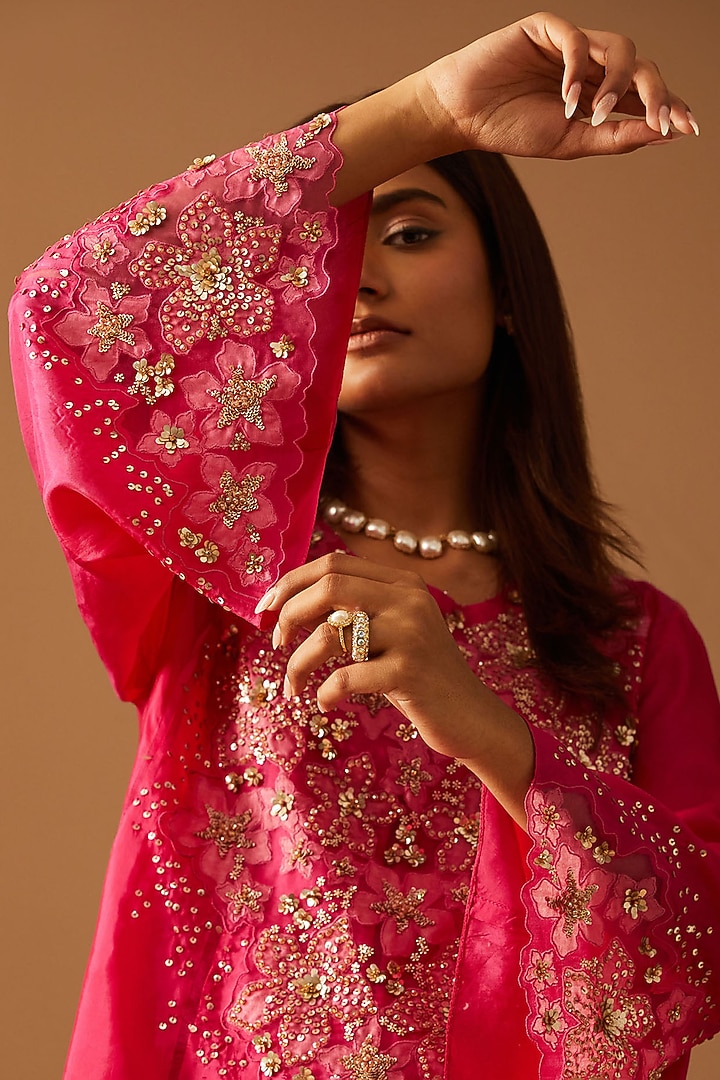 Hot Pink Silk Floral Applique Embroidered Kurta Set by One not two at Pernia's Pop Up Shop