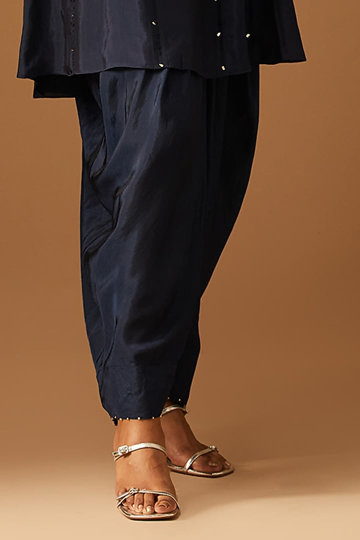 Navy Silk Floral Applique Embroidered Kurta Set by One not two at Pernia's Pop Up Shop