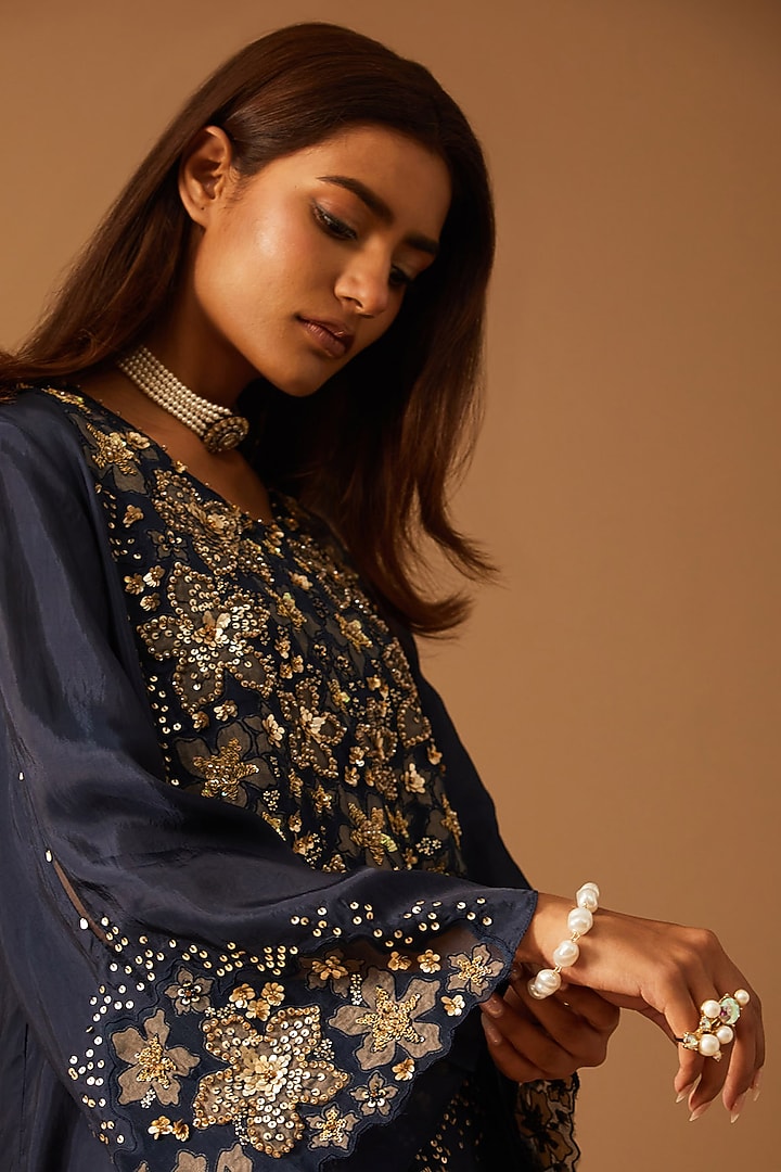 Navy Silk Floral Applique Embroidered Kurta Set by One not two at Pernia's Pop Up Shop