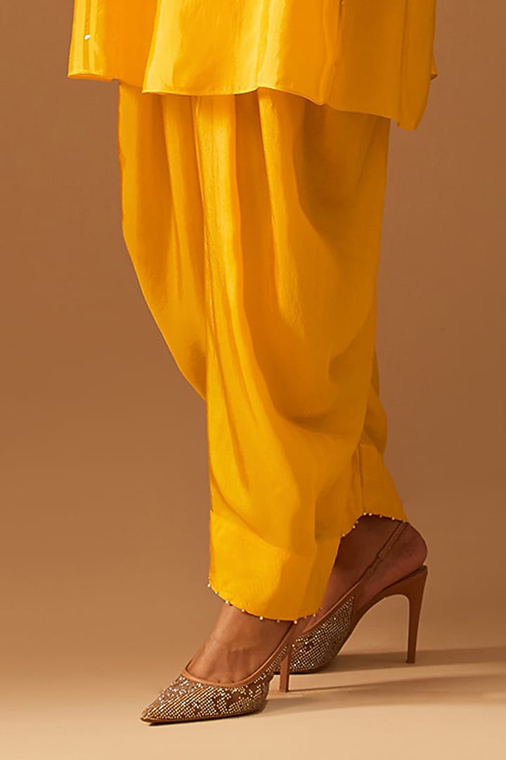 Saffron Silk Floral Applique Embroidered Kurta Set by One not two at Pernia's Pop Up Shop