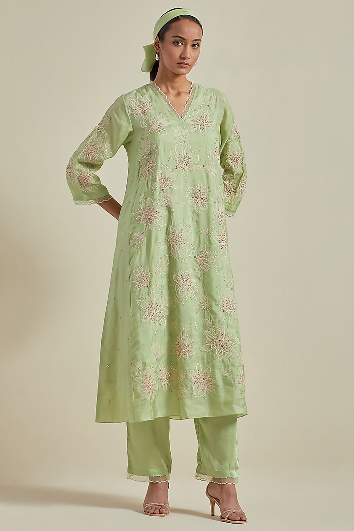 Mist Green Viscose Silk Floral Thread Embroidered Kurta Set by One not two at Pernia's Pop Up Shop