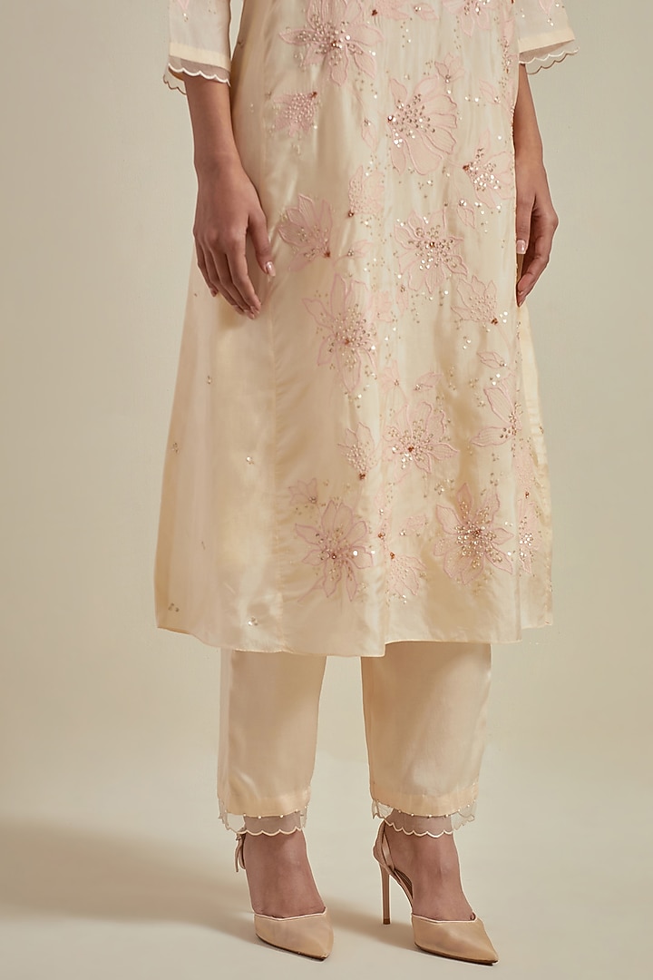 Ecru Viscose Silk Floral Thread Embroidered A-Line Kurta Set by One not two at Pernia's Pop Up Shop