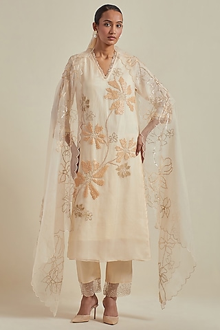 Ecru Organza Floral Sequins Hand Embroidered Dupatta by One not two