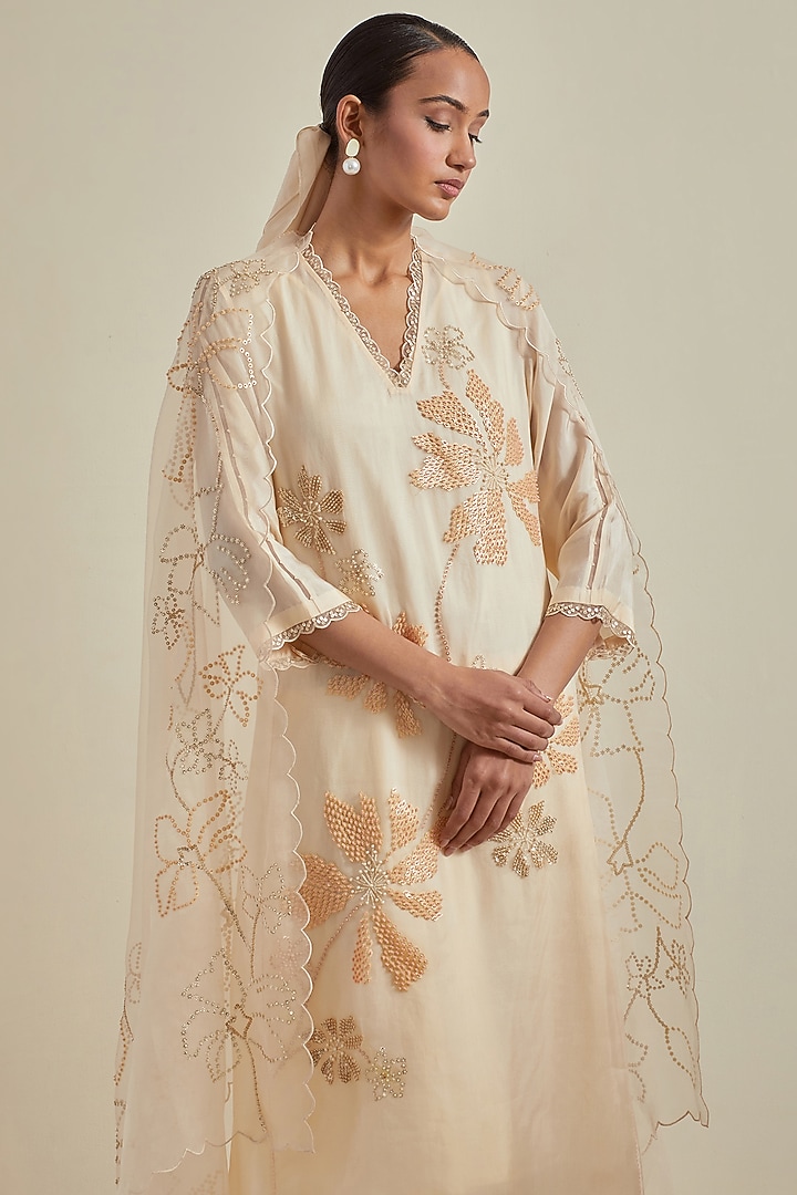 Ecru Organza Floral Sequins Hand Embroidered Dupatta by One not two at Pernia's Pop Up Shop