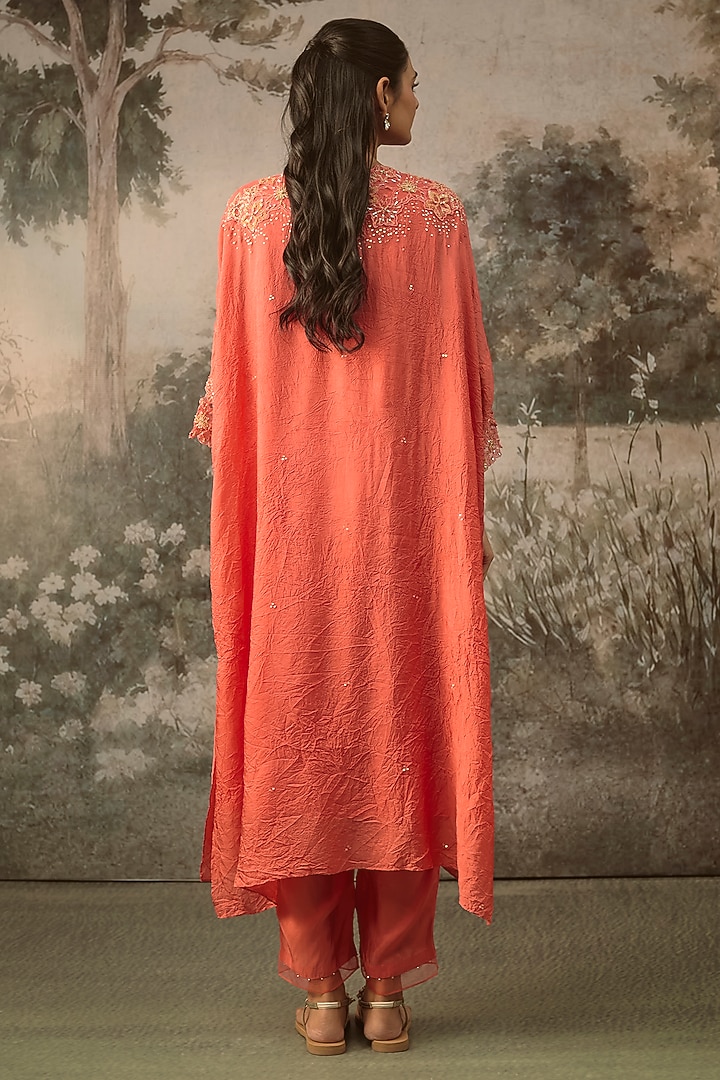 Vermillion Silk Thread Work Kurta Set by One not two at Pernia's Pop Up Shop
