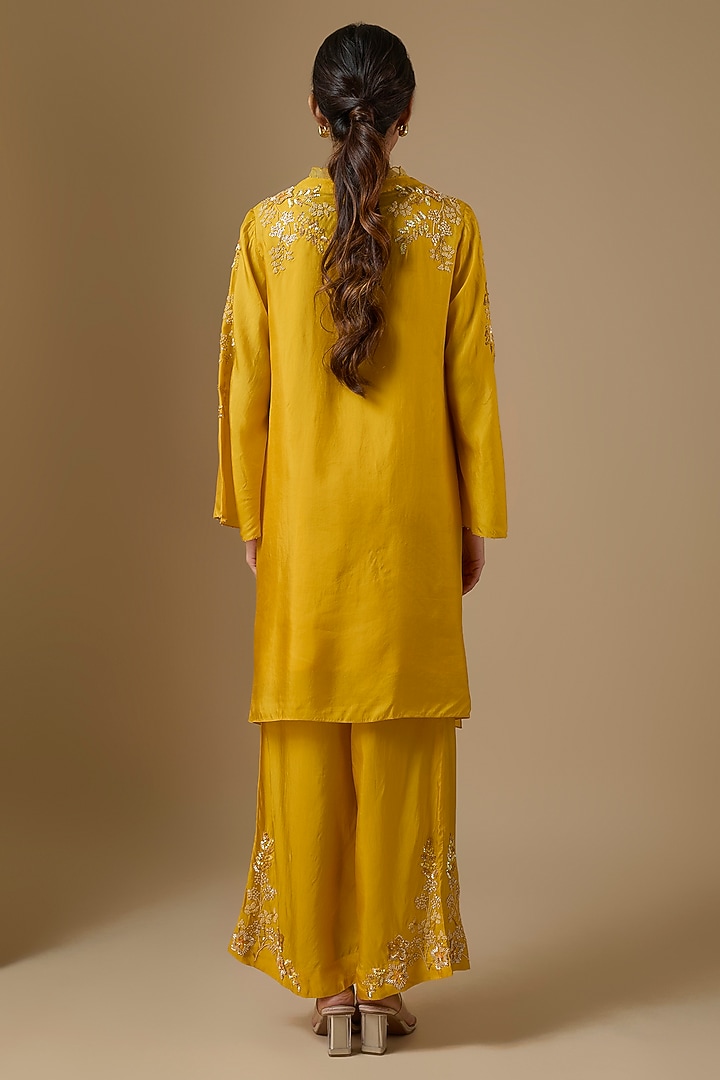 Amber Yellow Silk Floral Hand Embroidered Kurta Set by One not two at Pernia's Pop Up Shop