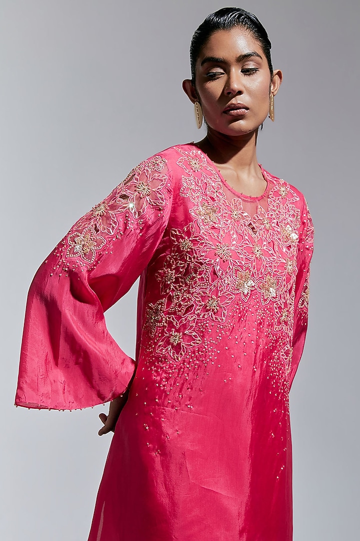 Raspberry Pink Silk Floral Thread Embroidered Kurta Set by One not two at Pernia's Pop Up Shop