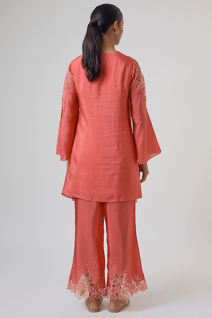 Vermillion Silk Kurta Set by One not two at Pernia's Pop Up Shop