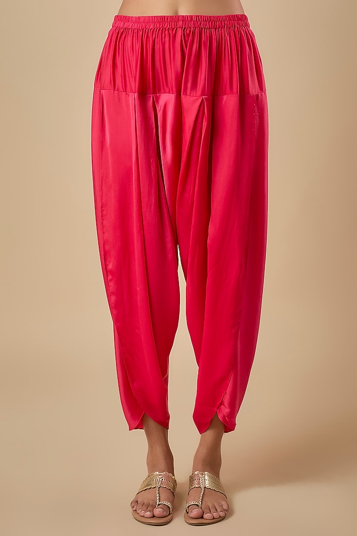 Raspberry Silk Kurta Set by One not two at Pernia's Pop Up Shop