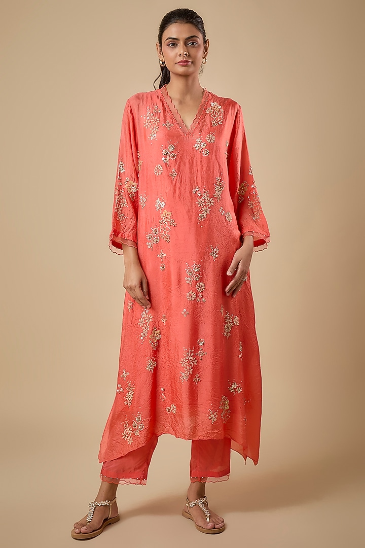 Vermillion Silk Kurta Set by One not two at Pernia's Pop Up Shop