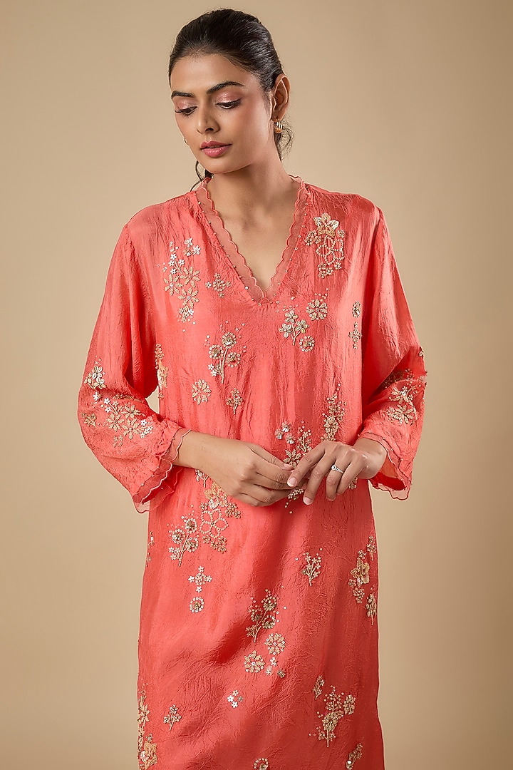 Vermillion Silk Kurta Set by One not two at Pernia's Pop Up Shop