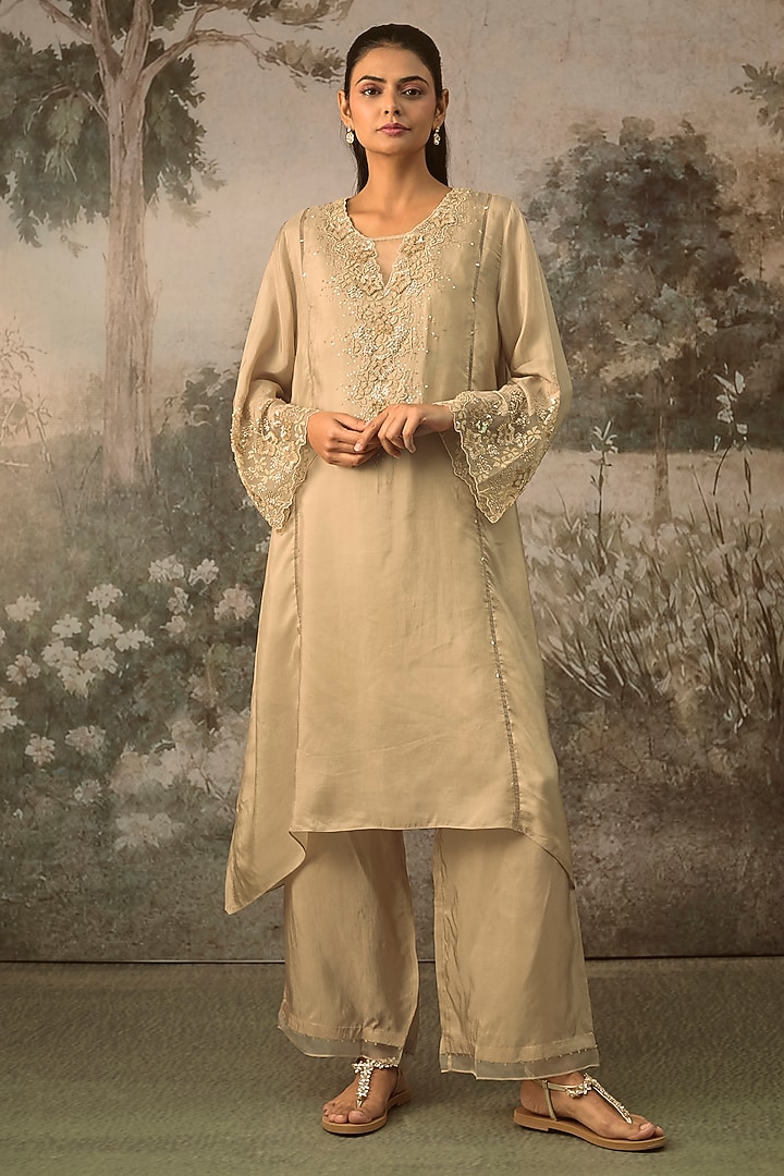 Shell-Colored Crushed Silk Floral Embroidered Kurta Set by One not two at Pernia's Pop Up Shop