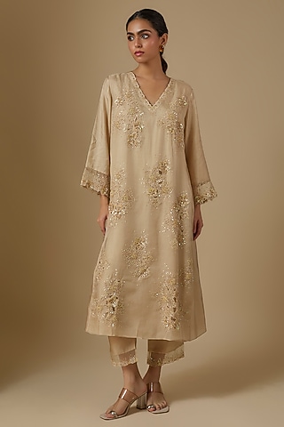 Shell-Colored Silk Floral Thread Work Kurta Set by One not two