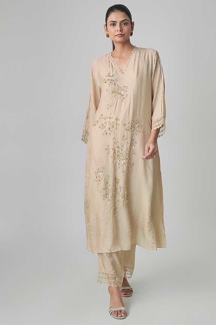 Shell-Colored Crushed Silk Floral Embroidered Kurta Set by One not two at Pernia's Pop Up Shop