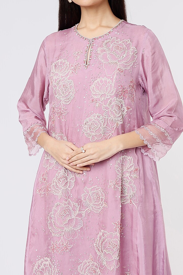 Lavender Embroidered Paneled A-Line Kurta by One not two at Pernia's Pop Up Shop