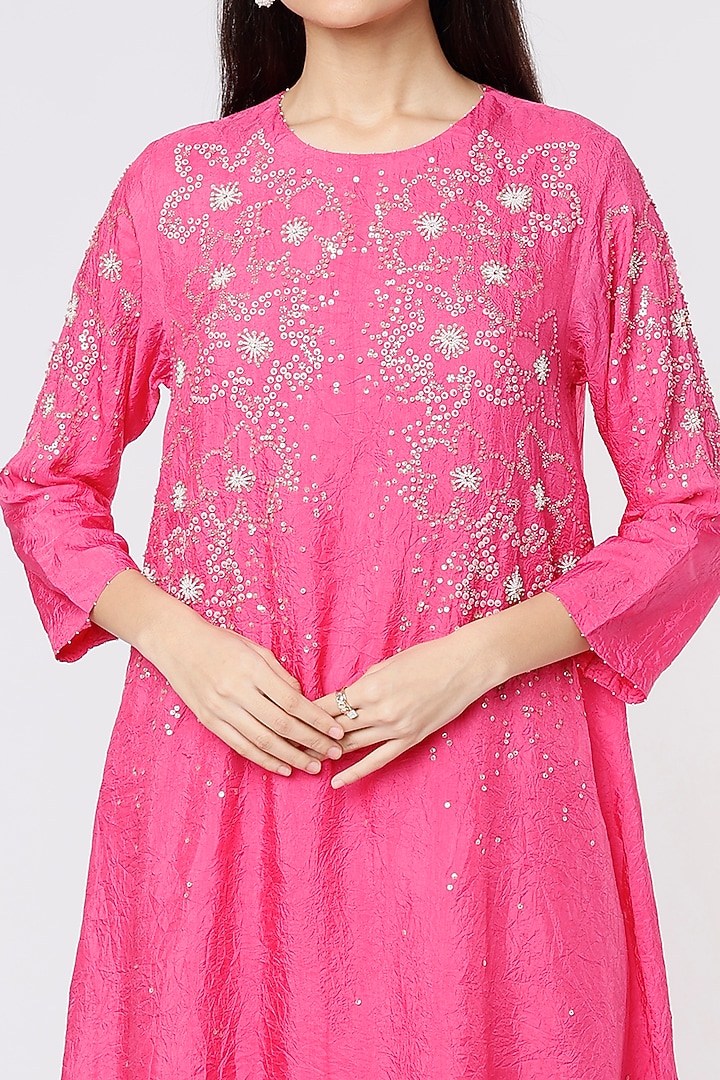 Hot Pink Hand Embroidered Crushed A-Line Kurta by One not two at Pernia's Pop Up Shop