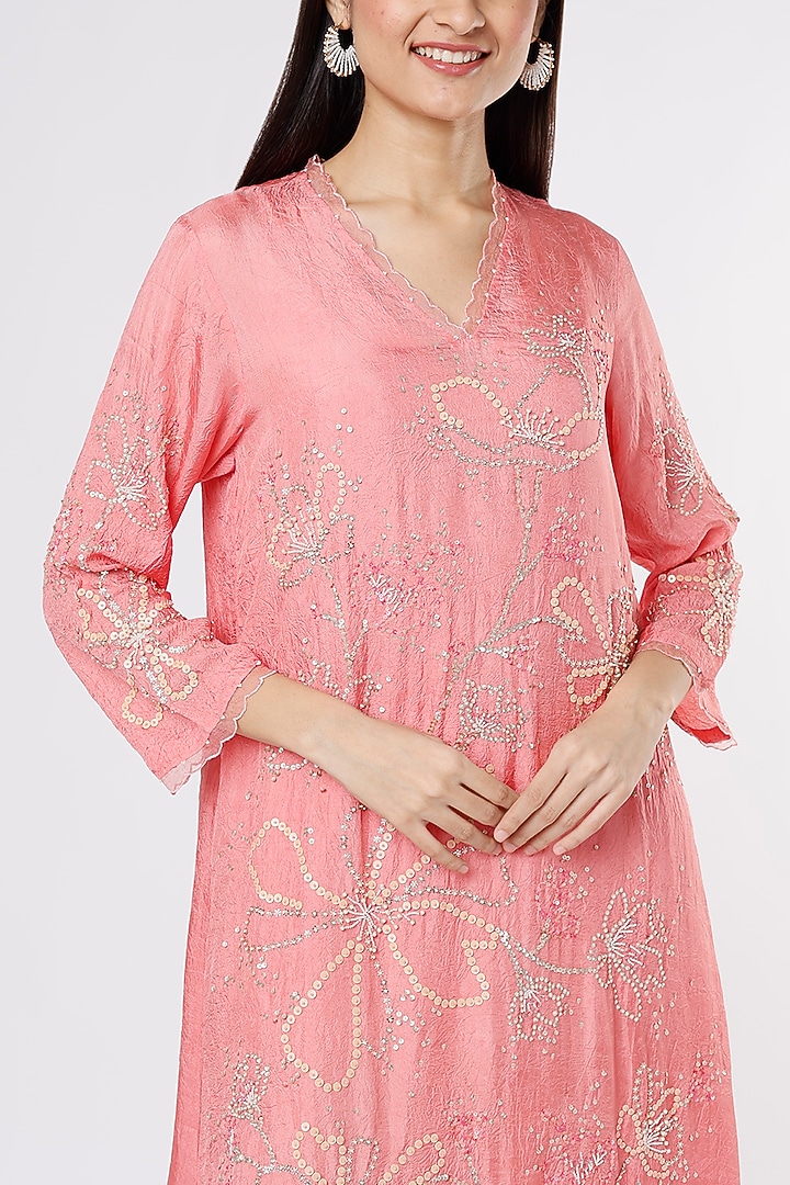 Peach Viscose Silk Embroidered Crushed A-Line Kurta by One not two at Pernia's Pop Up Shop
